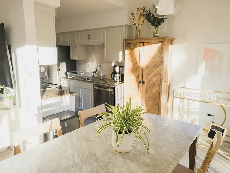 1031 Miramonte Dr #2 — Photo 10