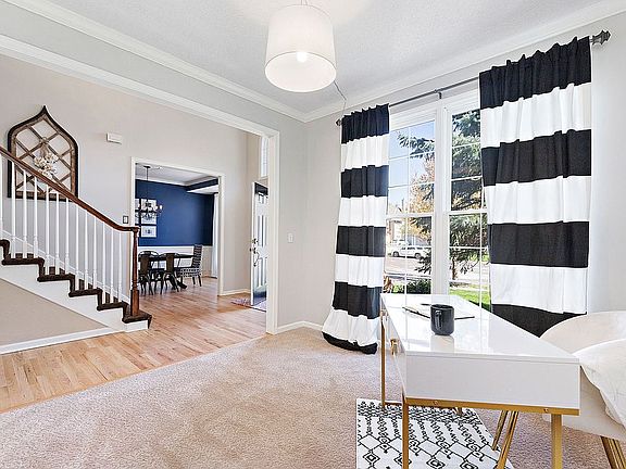 3rd image of 14134 Parkhill St