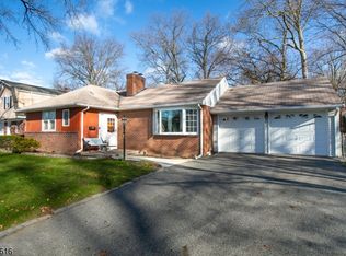 789 Berkley St, New Milford, NJ 07646