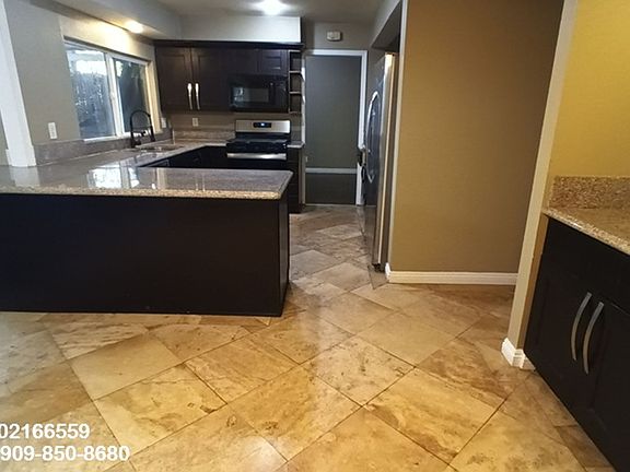 2nd image of 415 N Platina Dr