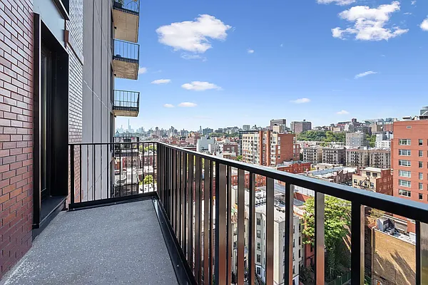 Rented by Living New York | media 95