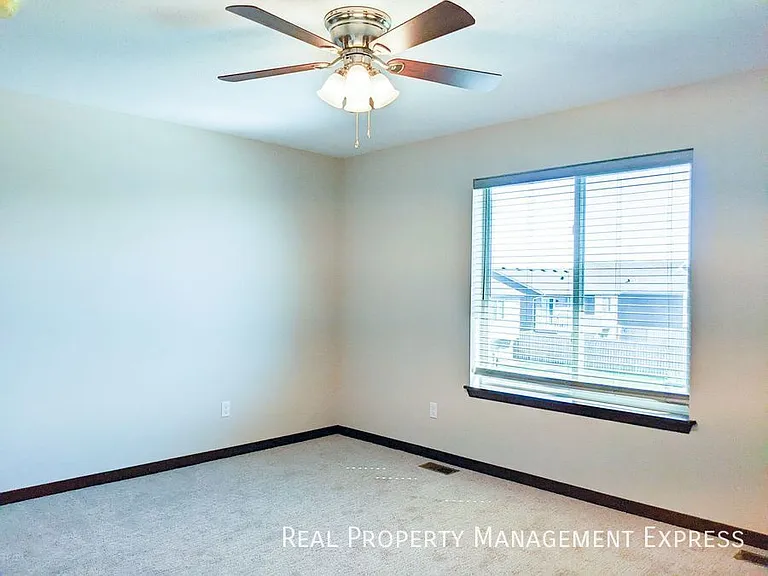 9617 W Broek Dr — Photo 8