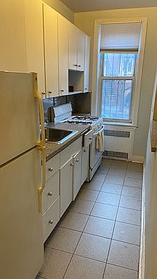 2nd image of 55 92nd St #1A
