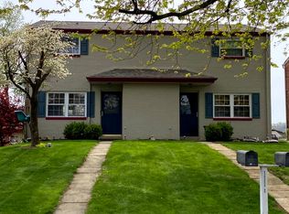 18 Theodore Dr #18, Jeannette, PA 15644