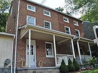 2816 9 Mile Cir, Catonsville, MD 21228