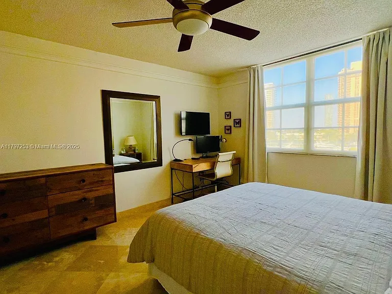 19877 E Country Club Dr #3606 — Photo 16