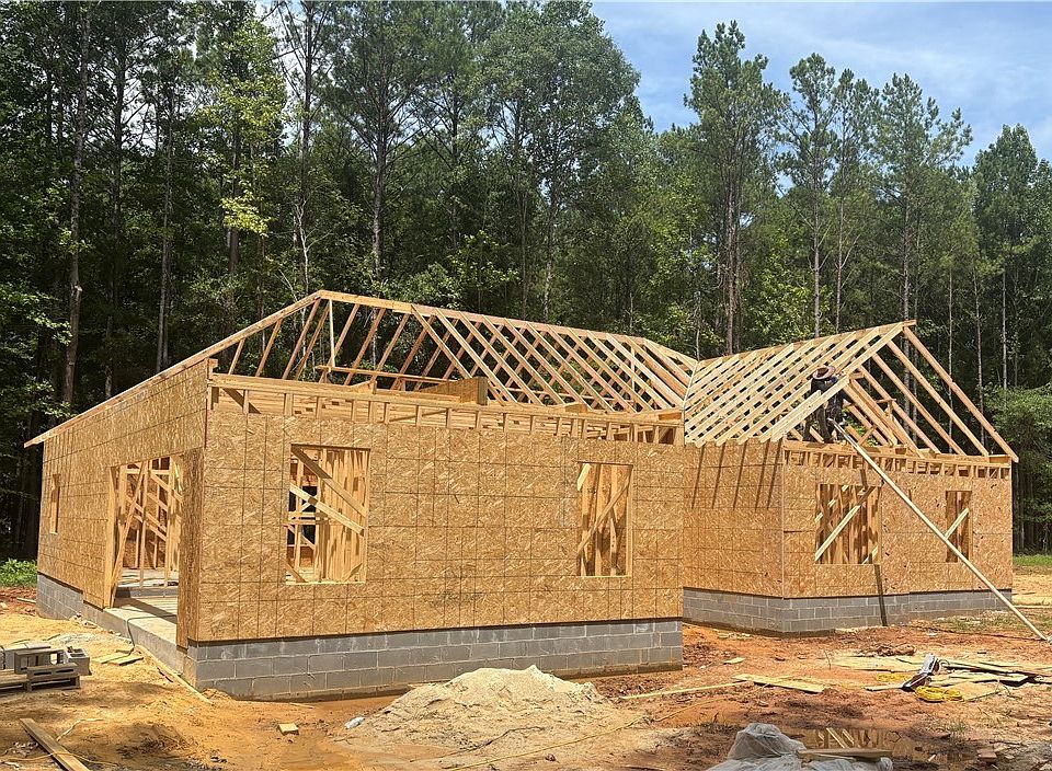 1st image of 18032 Northview Cir