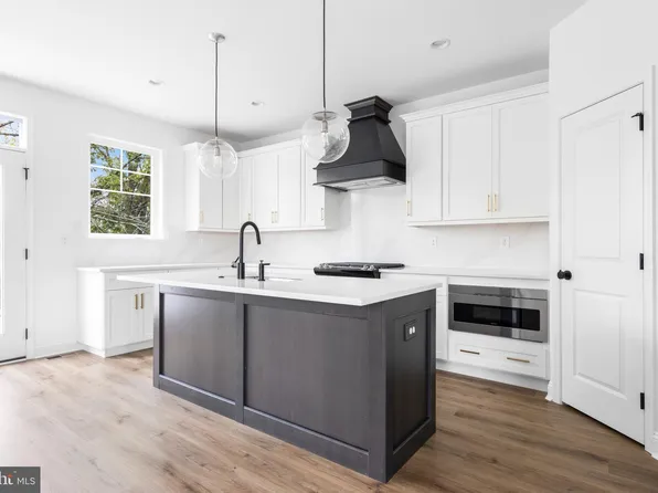 160 Charles Ln Lot 15, Harleysville, PA 19438