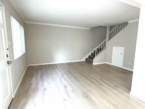 4th image of 209 S Francisca Ave APT 2