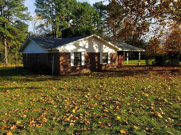 24017 County Road 26, Overton, TX 75684