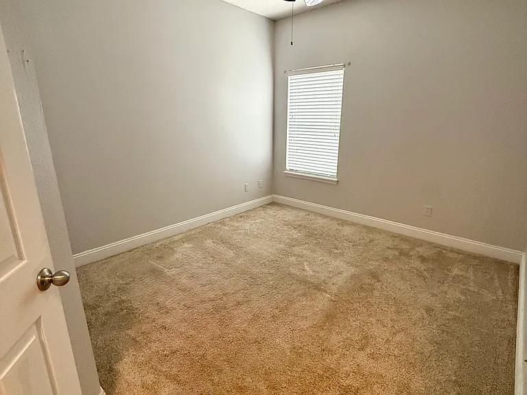 7058 Candle Forest Ct — Photo 12