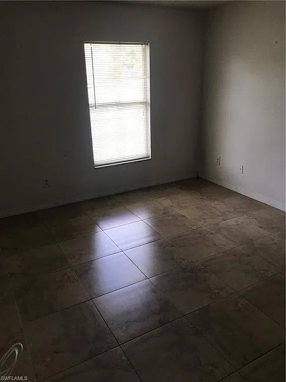 2 bed, 2.0 bath, 1000 sqft, $1,700 — Photo 4