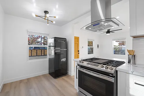 114 Madison Ave Photo 1
