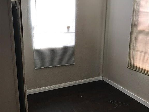 4th image of 3019 NW 27th St