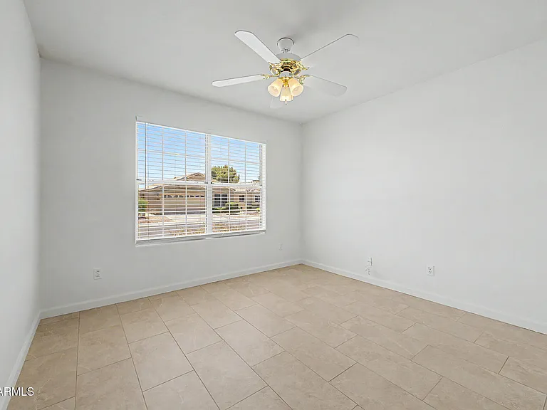 4626 E Charleston Ave — Photo 24