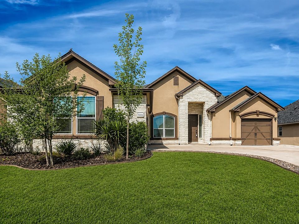 1st image of 18308 Pencil Cactus Dr