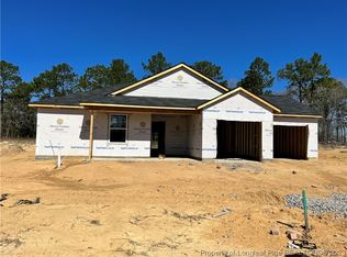 3640 Winesap Rd, Hope Mills, NC 28348