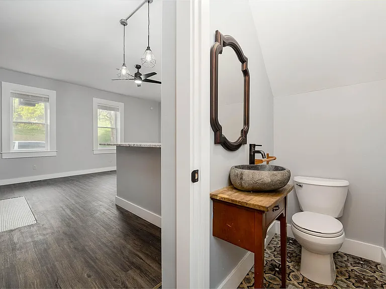 213 Mulberry St #1A — Photo 12