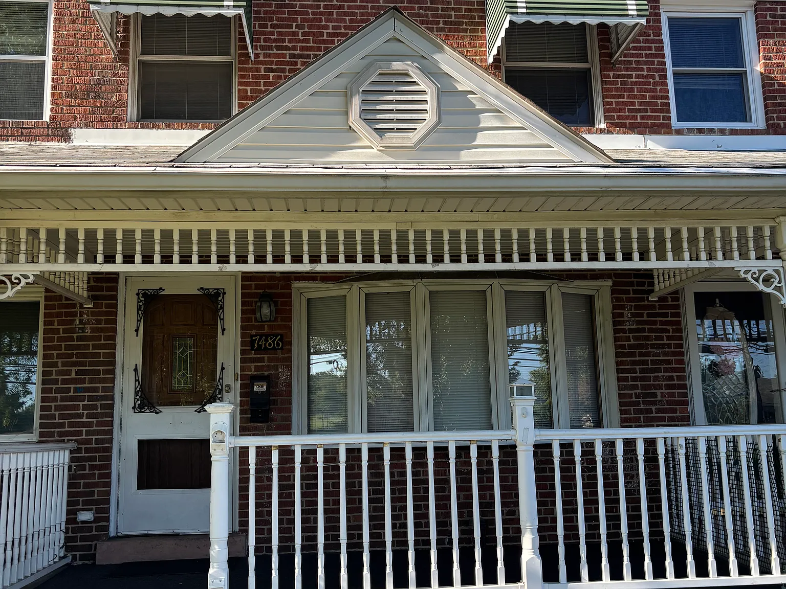 3 bed, 1200 sqft, $2,295 — Photo 2