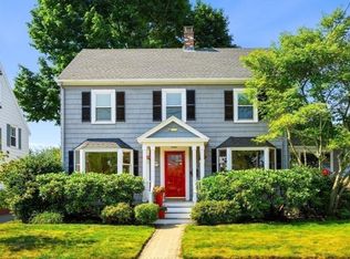 22 Birch St, Marblehead, MA 01945