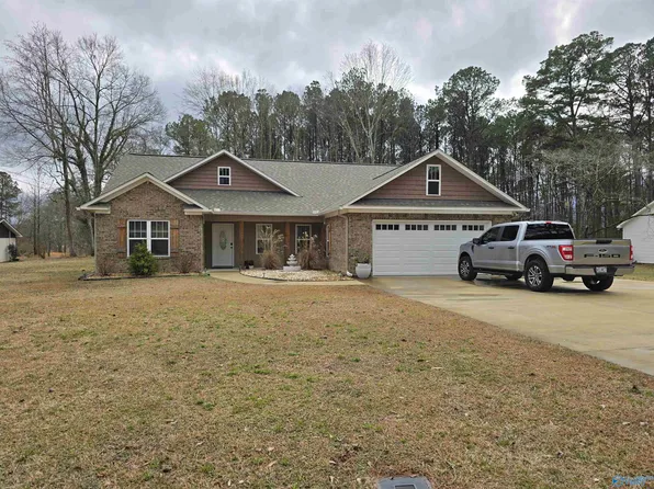 820 Garmon Rd, Gadsden, AL 35901