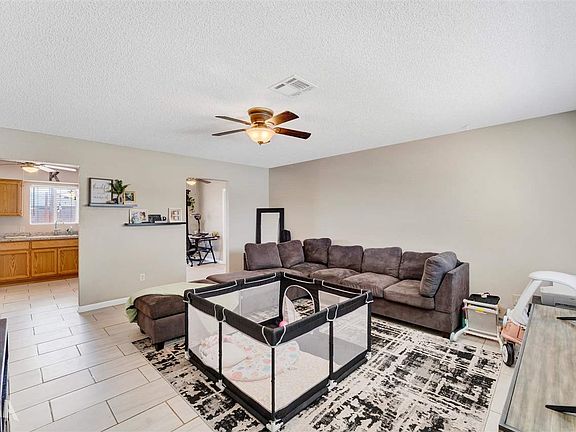 2nd image of 8541 E 39th Pl