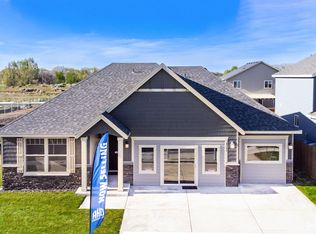 4704 E Junco St, Moses Lake, WA 98837