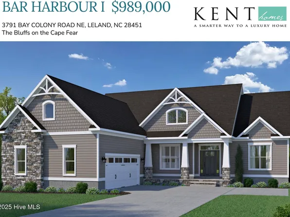 3791 Bay Colony Road NE, Leland, NC 28451