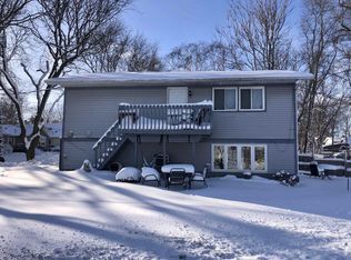 2950 Hermina St, Madison, WI 53704