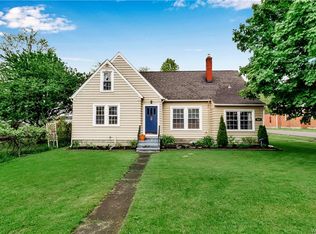 3676 S Park Ave, Blasdell, NY 14219