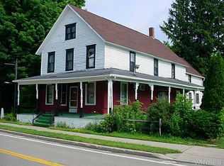 518 Commercial St, Irving, NY 14081