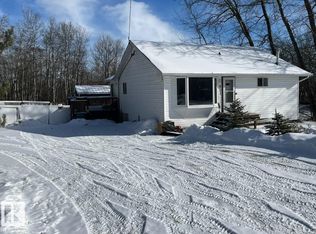 801 Hermitage Way, Spring Lake, AB T7Z2T4