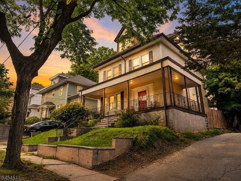 1st image of 11 Stengel Ave