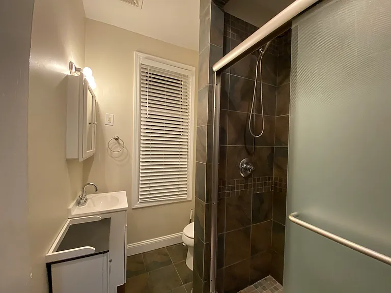 223 Lehigh Ave — Photo 13