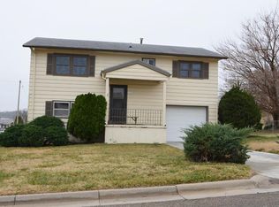 1701 W 17th St, Junction City, KS 66441