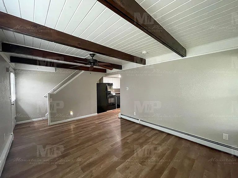 1201 Montgomery St — Photo 3