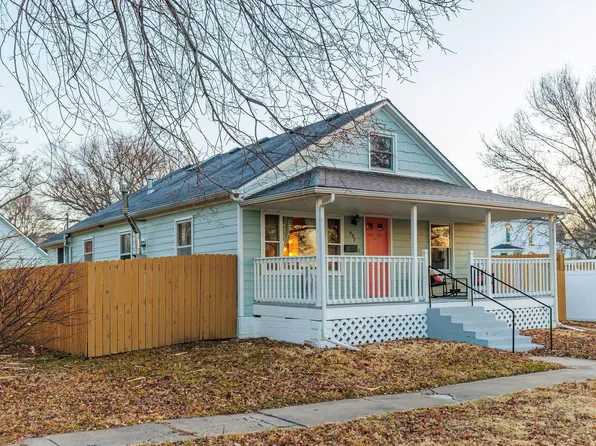 607 W Alma St, Saint Marys, KS 66536