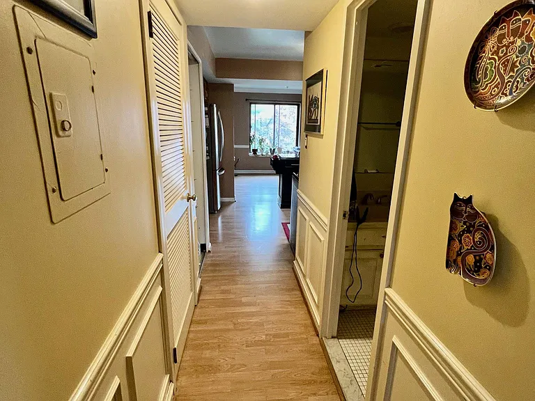 9800 Kingsbridge Dr #202 — Photo 7
