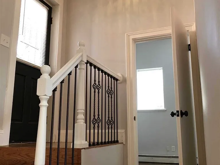 61 Clinton St #1 — Photo 17