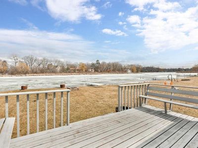 735 Woodland Dr, Forest Lake, MN, 55025