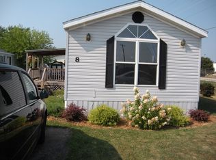 8 Beech St, Minooka, IL 60447