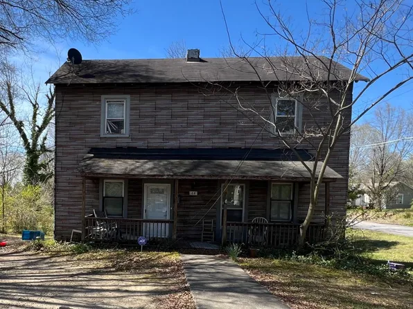 44 Schoolfield Dr, Danville, VA 24541