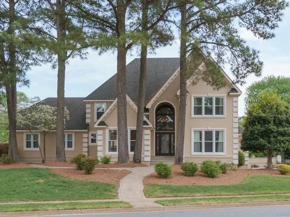 1301 Niblick Ct, Chesapeake, VA 23320