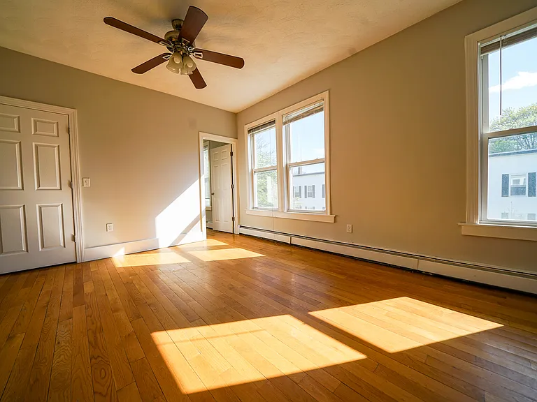 33 Portsmouth St #3 — Photo 10