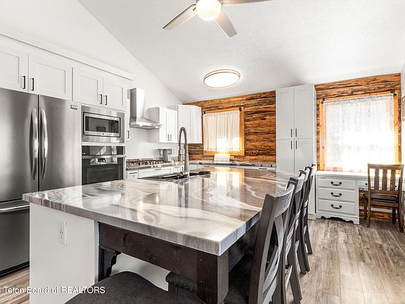 5th image of 14 Easy St Lot 9