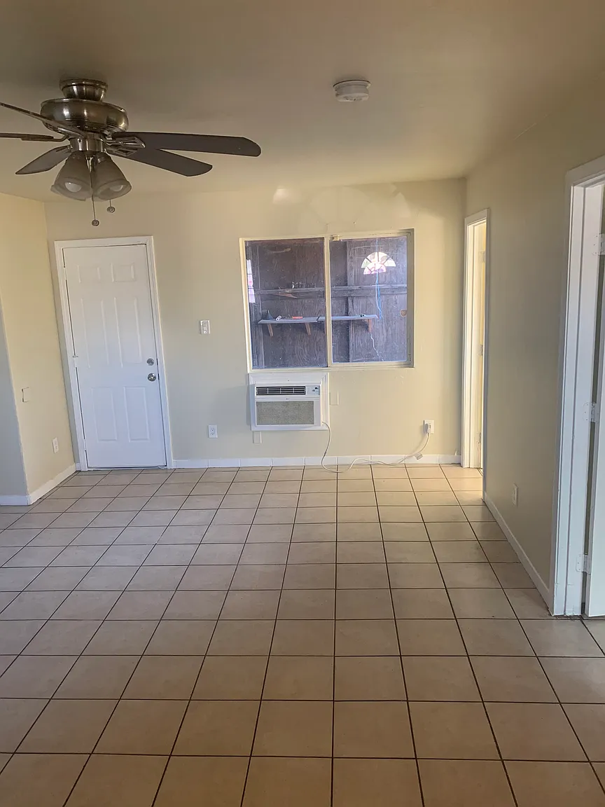 608 Benson Ave APT F photo 1