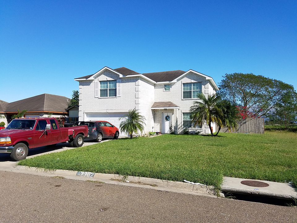 1st image of 2702 Sabal Palm Dr