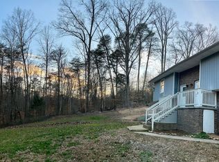 230 Lonesome Dove Rd #A, Powell, TN 37849