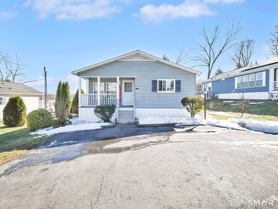 1st image of 7 Eastview Road