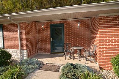 3rd image of 133 Billiter Drive